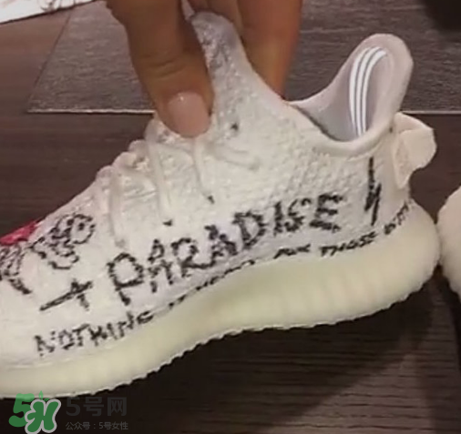 adidas yeezy 350 boost v2兒童定制版在哪買_怎么買？