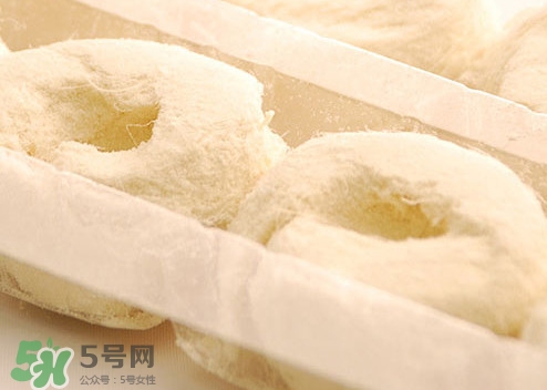 做龍須糖麥芽糖怎么熬？龍須酥怎么吃
