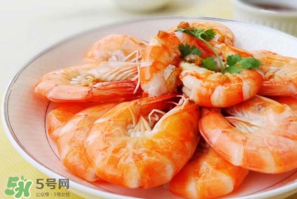 三伏貼可以吃蝦嗎？貼三伏貼可以吃龍蝦嗎？