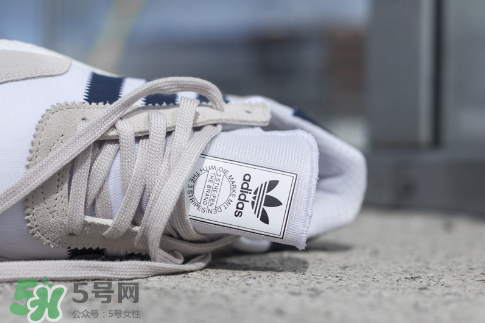 adidas iniki runner上腳效果怎么樣？阿迪達(dá)斯復(fù)古跑鞋好看嗎？