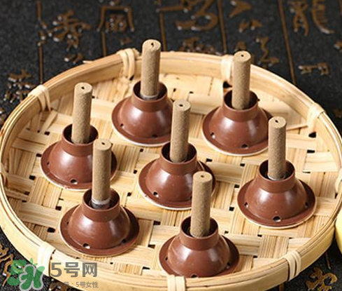 艾灸貼可以天天貼嗎？艾灸貼可以每天貼嗎？