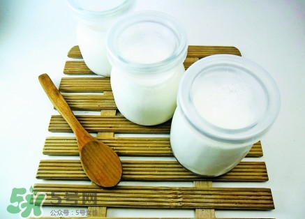 酸奶發(fā)酵菌哪種好？酸奶制作注意事項