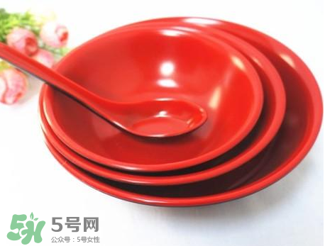 仿瓷碗有毒是謠言嗎？仿瓷碗怎么使用會(huì)有毒呢？