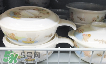 仿瓷碗和瓷碗的區(qū)別有哪些？仿瓷碗和瓷碗的不同