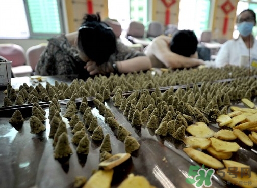 三伏灸會(huì)痛嗎？三伏灸全身酸痛怎么回事？