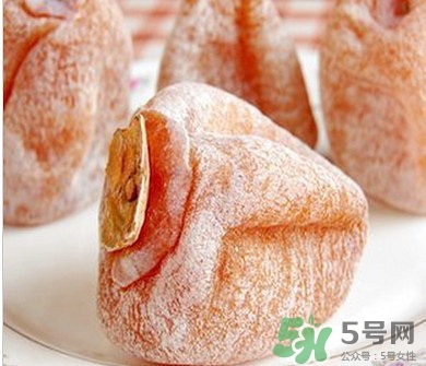 柿餅上的白霜可以吃嗎？怎么辨別柿霜的真假？