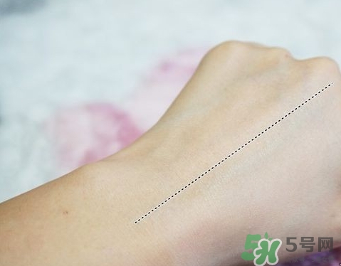 hanskin韓斯清素顏霜多少錢？hanskin韓斯清素顏霜怎么用