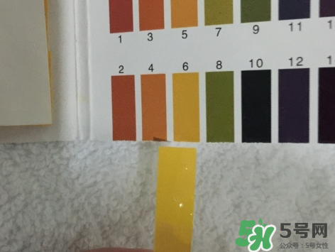 eve女性護(hù)理液粉色瓶和藍(lán)色瓶有什么區(qū)別？
