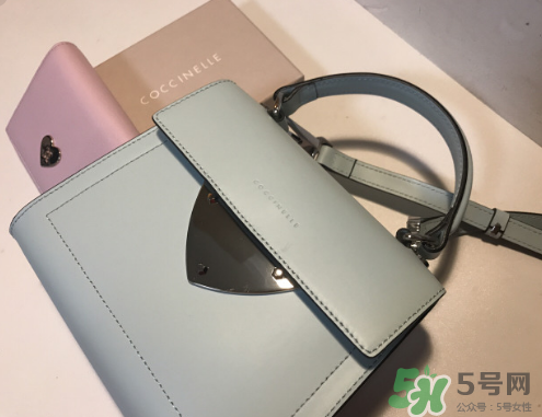 coccinelle是什么牌子_哪個(gè)國(guó)家的_什么檔次？