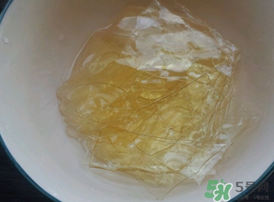 吉利丁片可以做什么？吉利丁片用什么水泡