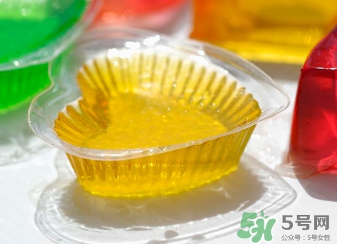吉利丁片可以用什么代替？吉利丁片可以用qq糖代替嗎