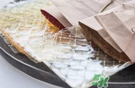 吉利丁片與瓊脂有什么不同？吉利丁片和瓊脂的區(qū)別