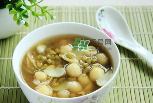 三伏天可以喝綠豆湯嗎？三伏天是喝綠豆湯還是喝生姜水？