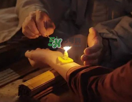 三伏天下雨可以艾灸嗎？三伏天下雨艾灸好嗎？