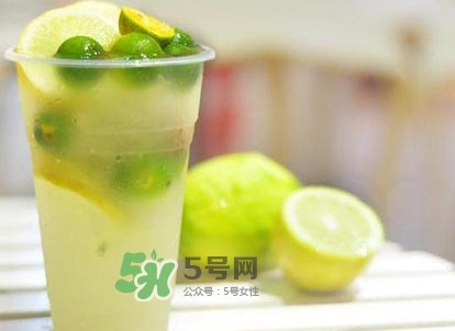 青金桔和檸檬哪個(gè)營養(yǎng)多？金桔檸檬茶有什么功效