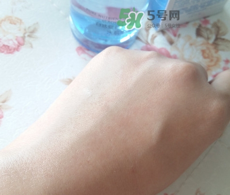 自然堂冰肌水怎么用？自然堂冰肌水使用方法