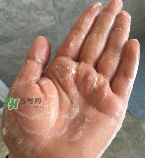貝蜜清凈痘控油潔面啫喱怎么樣？貝蜜清祛痘控油潔面啫喱好用嗎？