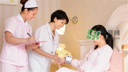 吃什么排惡露最快？產(chǎn)后惡露怎么護(hù)理？