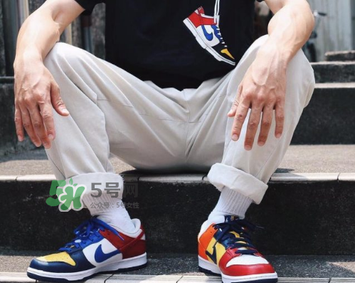 nike dunk low jp what the主題套裝在哪買_怎么買？