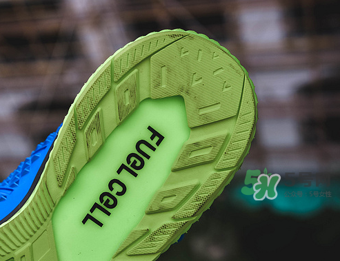 new balance fuelcell怎么樣？新百倫fuelcell跑鞋測(cè)評(píng)