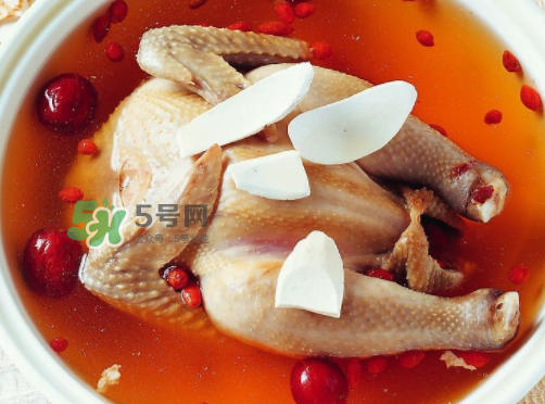 三伏天能吃鴨肉嗎？三伏天鴨肉燉什么好？