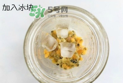 百香果養(yǎng)樂(lè)多好喝嗎？百香果養(yǎng)樂(lè)多怎么做？