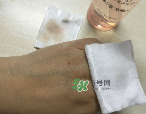 蝶妝卸妝油怎么樣？蝶妝卸妝油好用嗎？