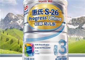 惠氏鉑臻和啟賦哪個(gè)好？惠氏奶粉鉑臻和啟賦怎么選？