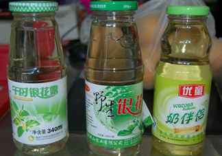 金銀花露一天能喝幾瓶？金銀花露一次喝多少？