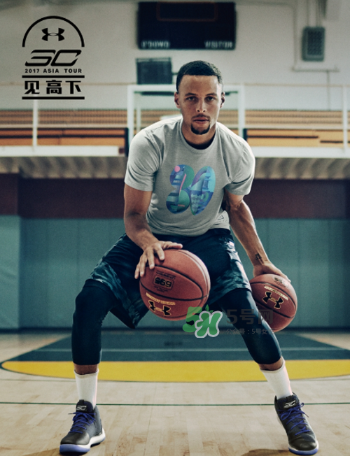 ua2017庫(kù)里亞洲行curry 3zero特別版配色多少錢(qián)？