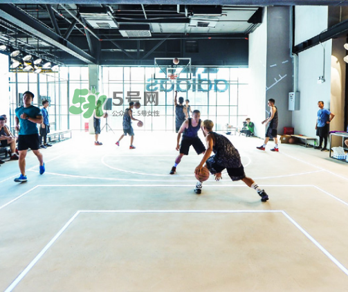 adidas運(yùn)動(dòng)體驗(yàn)迷你品牌中心在哪？阿迪達(dá)斯運(yùn)動(dòng)體驗(yàn)中心地址