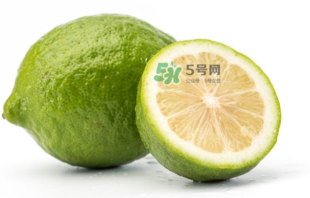 青檸檬可以直接吃嗎？青檸檬可以用開水泡嗎