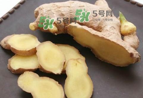 三伏天用什么泡腳最好？三伏天用什么泡腳去濕氣？