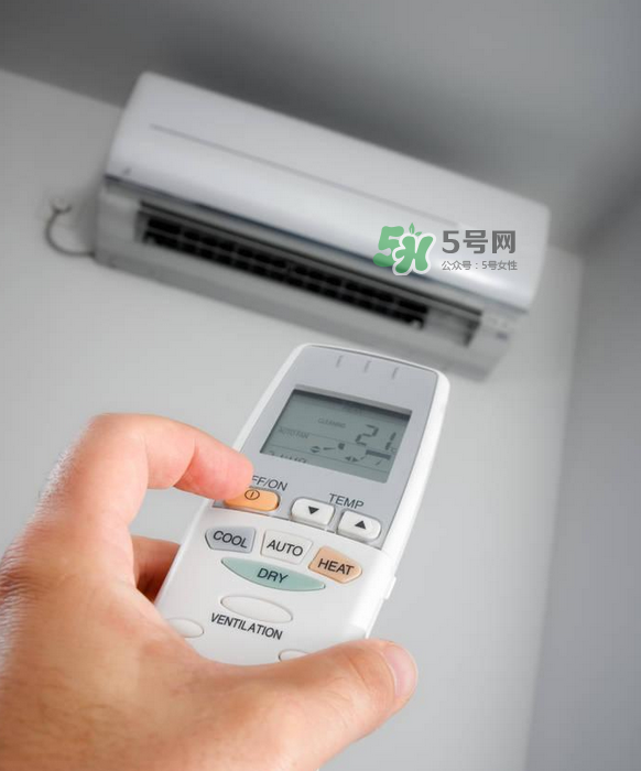 開空調(diào)很費(fèi)電嗎？開空調(diào)費(fèi)電還是開風(fēng)扇費(fèi)電？