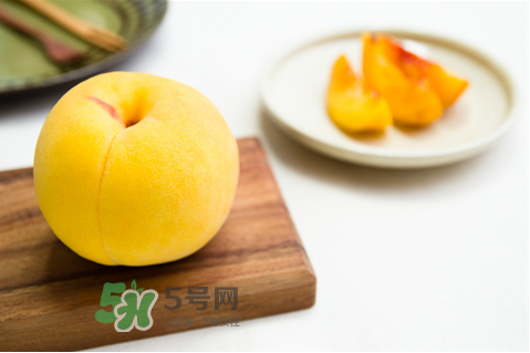 黃桃什么味道？黃桃是酸的還是甜的？