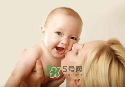 寶寶口腔潰瘍吃什么好？寶寶口腔潰瘍吃什么好得快？