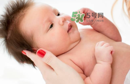 夏天寶寶咳嗽有痰吃什么好的快？寶寶夏天咳嗽有痰怎么辦？