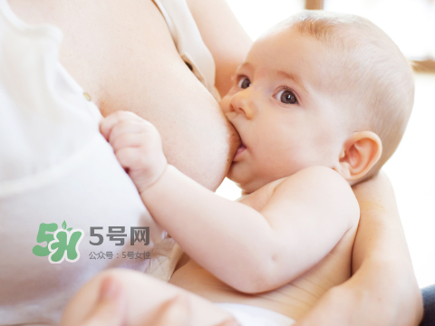 坐月子洗澡能搓澡嗎？坐月子洗澡注意事項