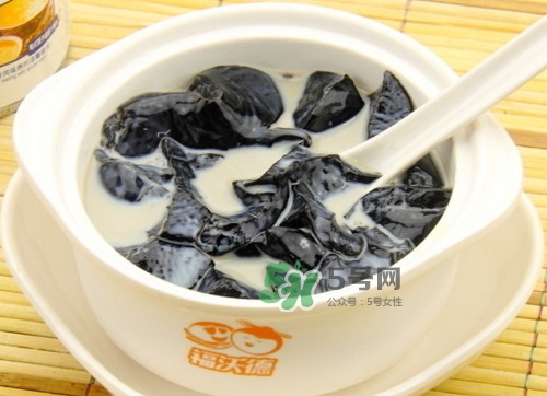 龜苓膏一天吃多少合適？龜苓膏一次吃多少克