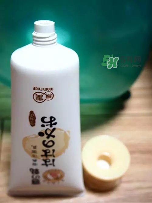 親潤(rùn)孕婦護(hù)膚品怎么樣？親潤(rùn)豆乳補(bǔ)水系列好用嗎？