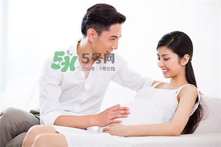胎教有什么好處？胎教對(duì)寶寶說(shuō)什么
