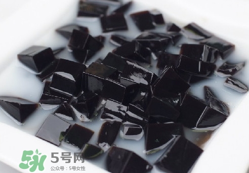 龜苓膏哪個牌子好？自己做的龜苓膏能放幾天