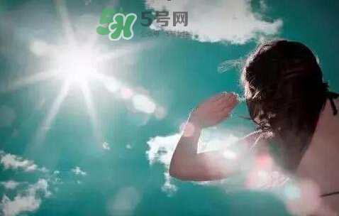 三伏天容易中暑嗎？三伏天怎么預(yù)防中暑？