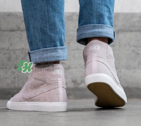 nike blazer mid粉色麂皮多少錢_在哪買？