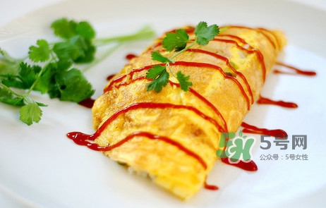 蛋包飯蛋皮需要加入什么？蛋包飯有什么營養(yǎng)