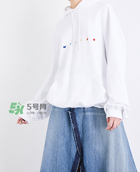 vetements sweater衛(wèi)衣多少錢_在哪買？