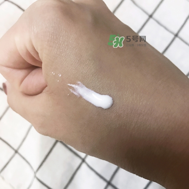 佳雪防曬霜怎么用？佳雪防曬霜要卸妝嗎