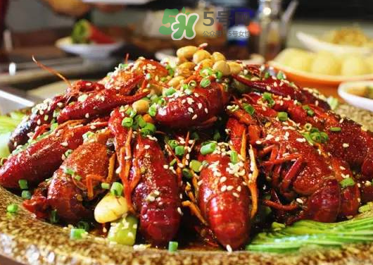 麻辣小龍蝦能帶上飛機(jī)嗎？麻辣小龍蝦可以帶上飛機(jī)嗎？