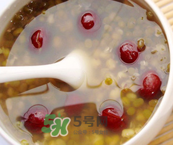 綠豆湯能防中暑嗎？喝綠豆湯能預(yù)防中暑嗎？