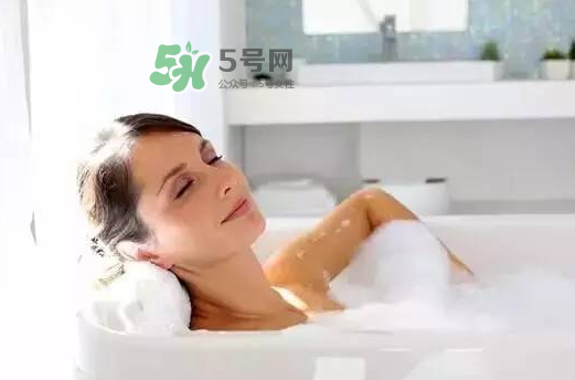 三伏天艾灸后能洗澡嗎？三伏天艾灸后注意事項
